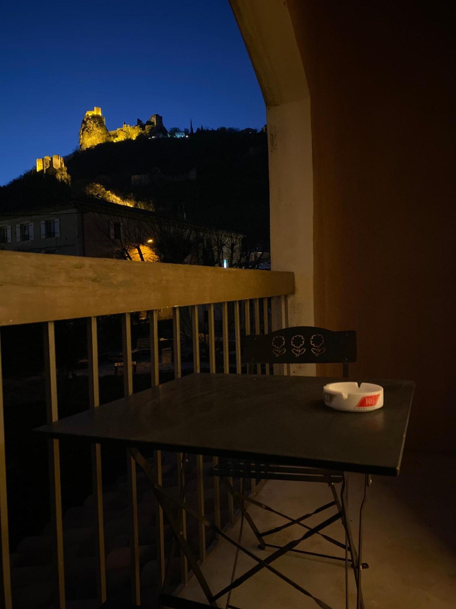 Logis Hotel Medieval, Montelimar Nord Rochemaure Exterior foto