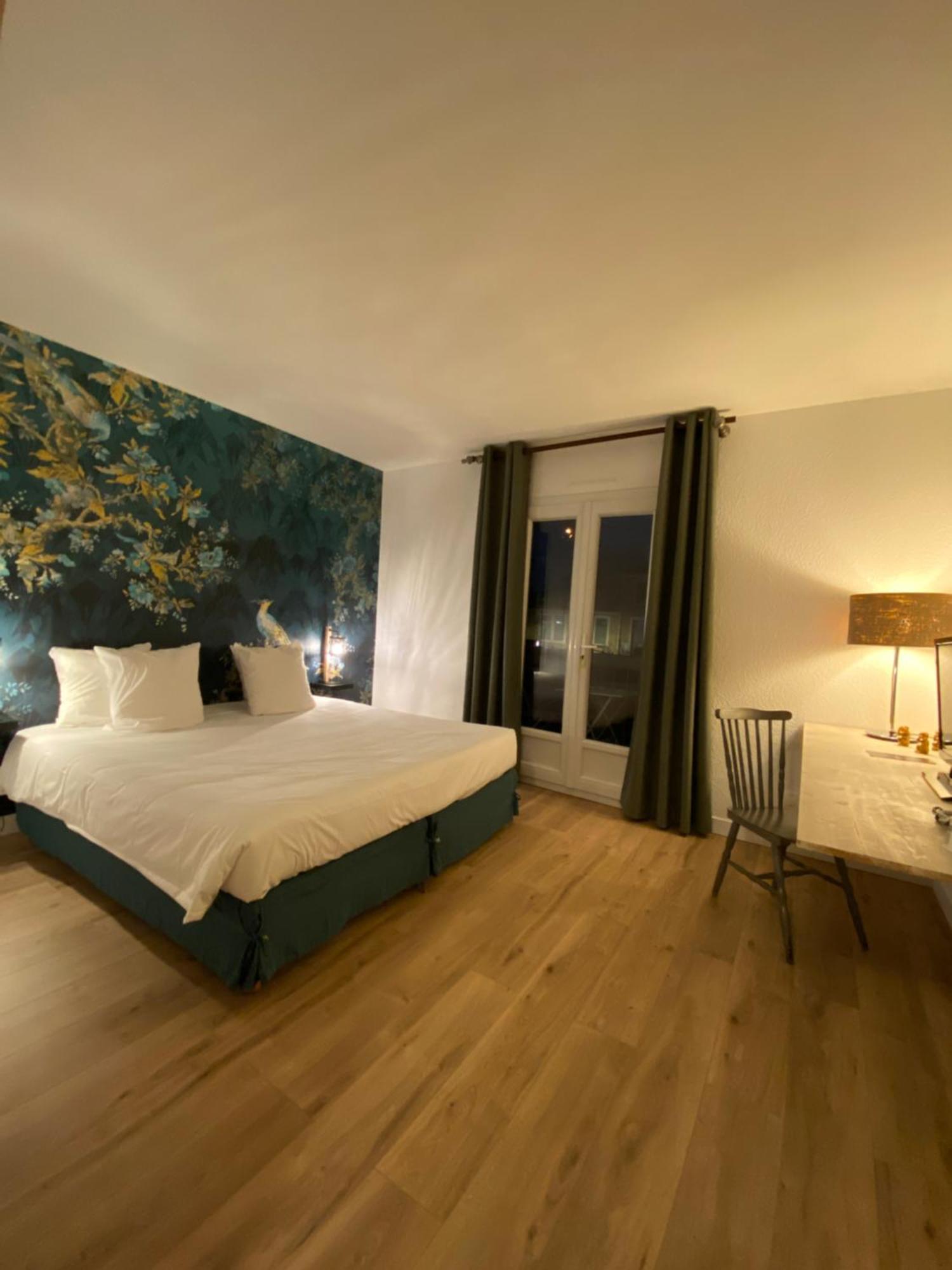 Logis Hotel Medieval, Montelimar Nord Rochemaure Exterior foto