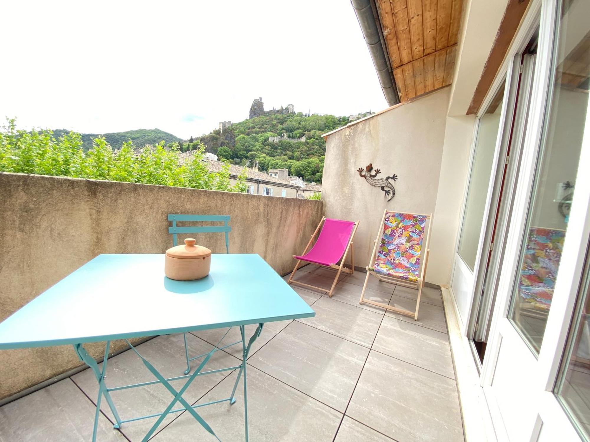 Logis Hotel Medieval, Montelimar Nord Rochemaure Exterior foto