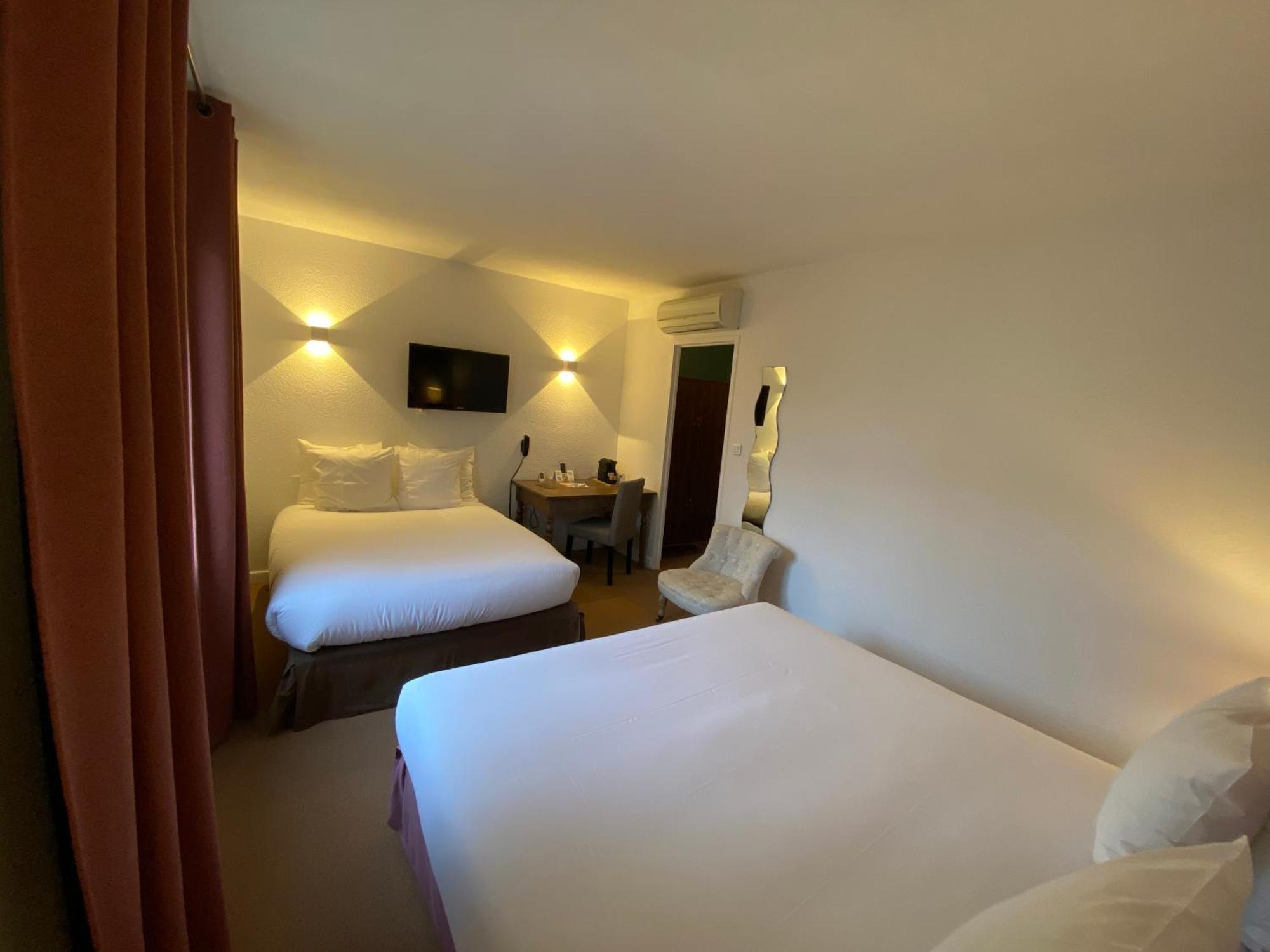 Logis Hotel Medieval, Montelimar Nord Rochemaure Exterior foto